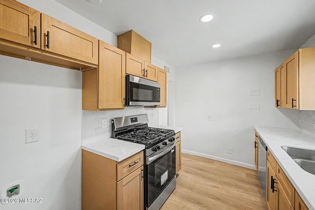 3320 N Tucson Boulevard, Tucson, AZ 85716