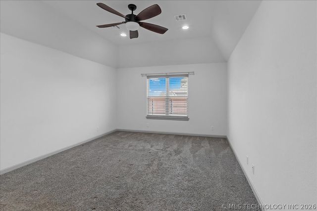 201 W 128th Place S, Jenks, OK 74037