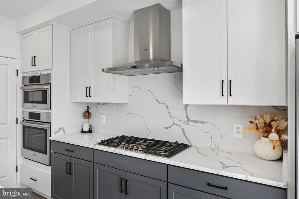 Image 27 of property listing at 14928 SWAT ST #1, Rockville, MD 20850