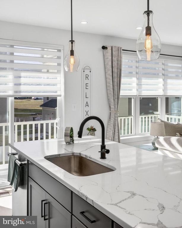 Image 30 of property listing at 14928 SWAT ST #1, Rockville, MD 20850