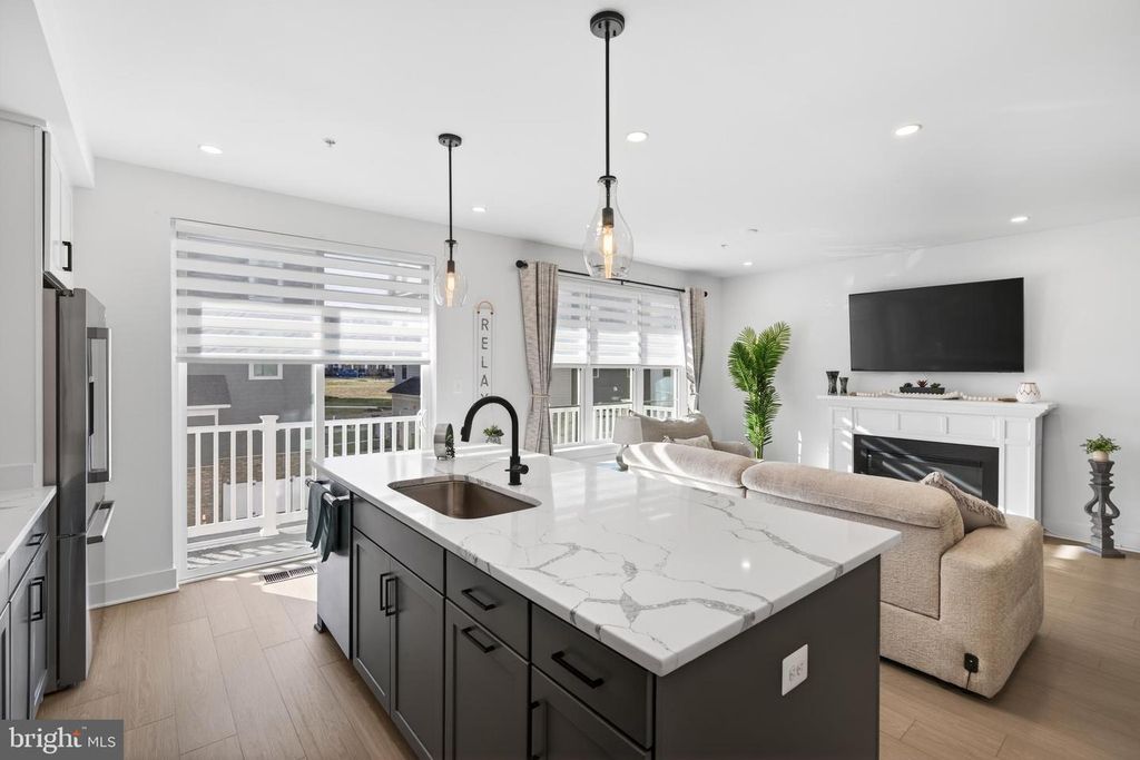 Image 31 of property listing at 14928 SWAT ST #1, Rockville, MD 20850