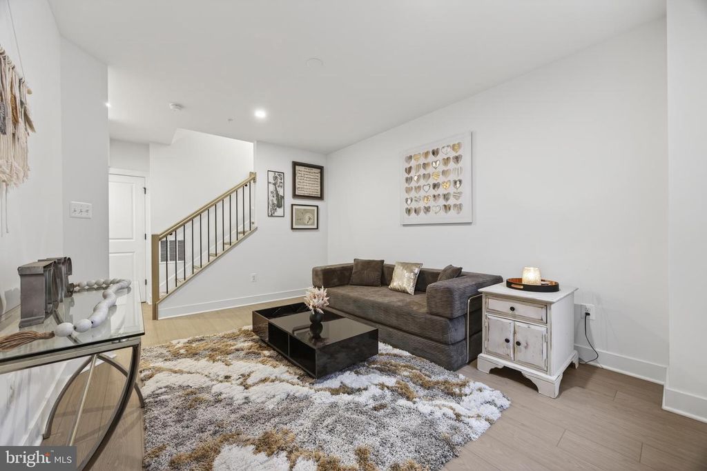 Image 43 of property listing at 14928 SWAT ST #1, Rockville, MD 20850