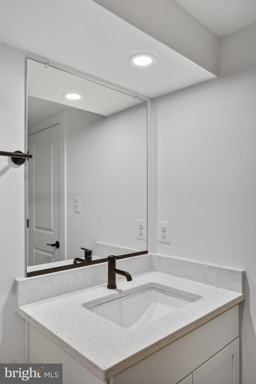 Image 50 of property listing at 14928 SWAT ST #1, Rockville, MD 20850