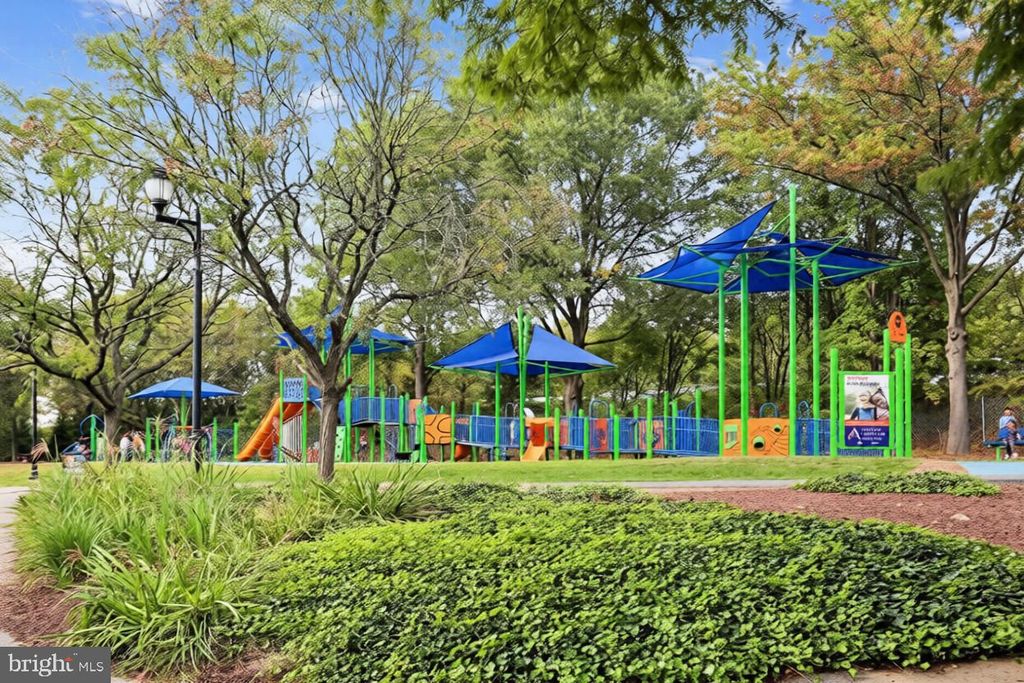 Image 61 of property listing at 14928 SWAT ST #1, Rockville, MD 20850