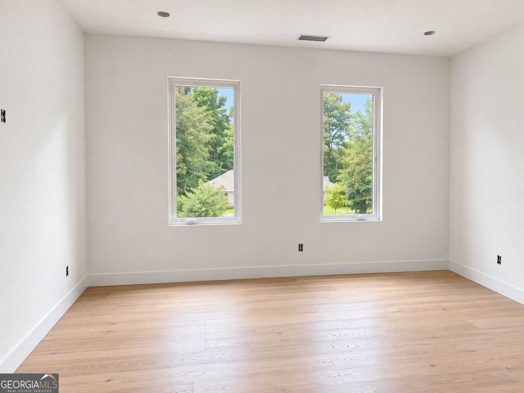 1005 Clementstone Drive, Sandy Springs, GA 30342 — photo 4