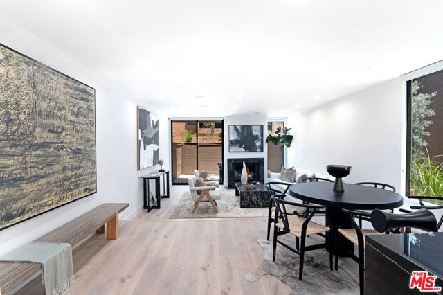 1033 Carol Drive T13, West Hollywood, CA 90069