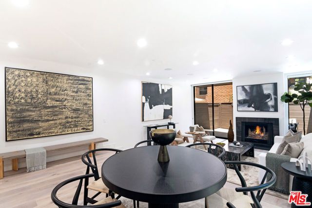 1033 Carol Drive T13, West Hollywood, CA 90069