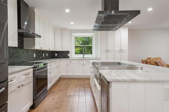 N2781 Wildwood DRIVE, Lake Geneva, WI 53147