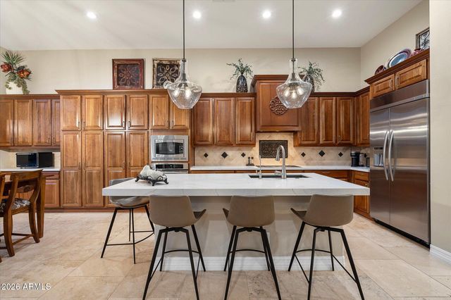 39927 N LONG LANDING Court, Anthem, AZ 85086