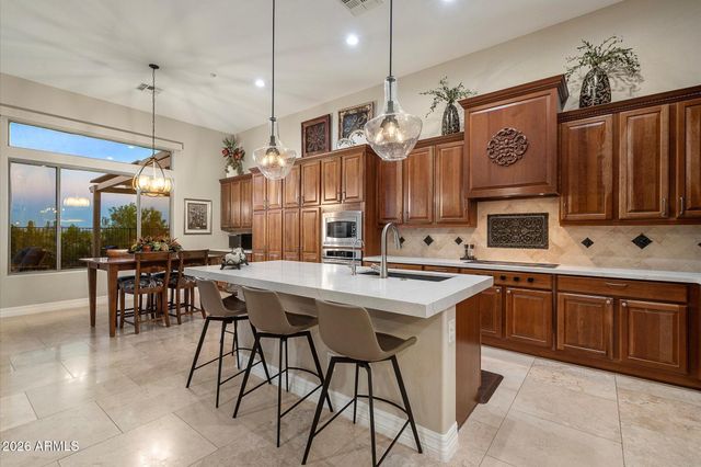 39927 N LONG LANDING Court, Anthem, AZ 85086