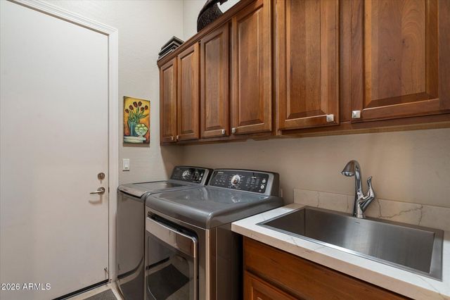 39927 N LONG LANDING Court, Anthem, AZ 85086