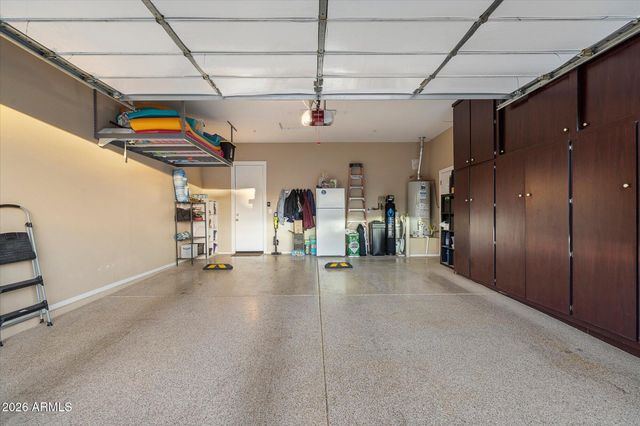 39927 N LONG LANDING Court, Anthem, AZ 85086