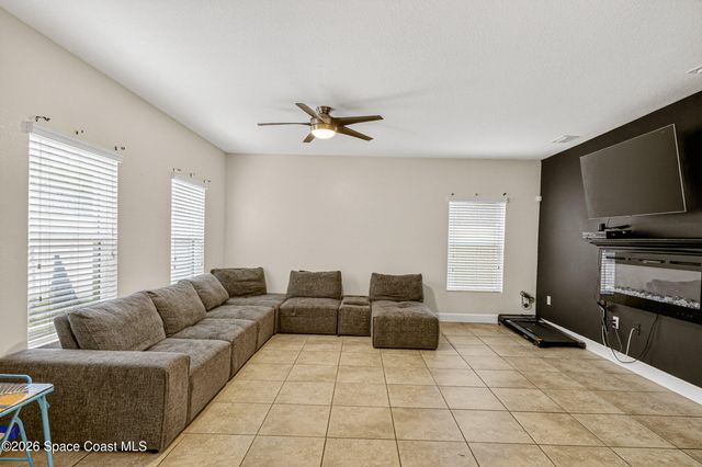 547 Trymore Drive SE, Palm Bay, FL 32909