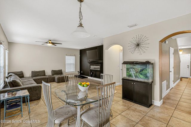 547 Trymore Drive SE, Palm Bay, FL 32909