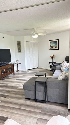 1200 Saint Charles Place 209, Pembroke Pines, FL 33026