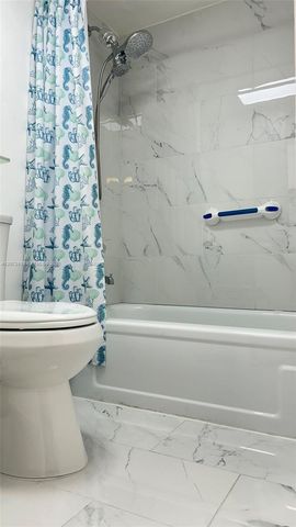 1200 Saint Charles Place 209, Pembroke Pines, FL 33026