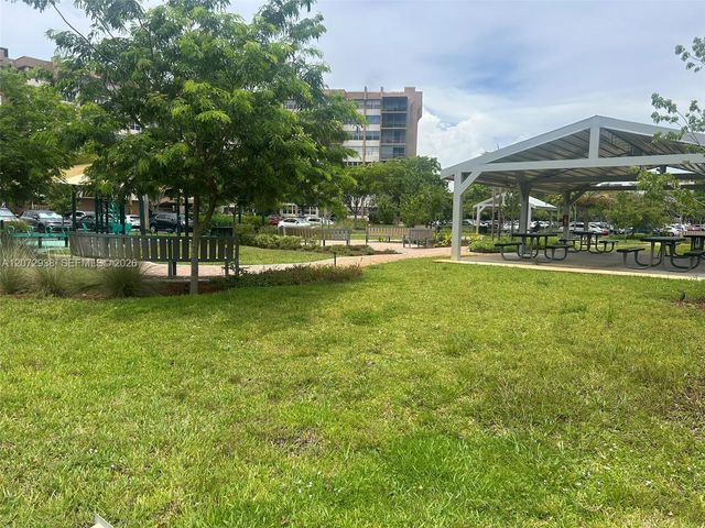 1200 Saint Charles Place 209, Pembroke Pines, FL 33026