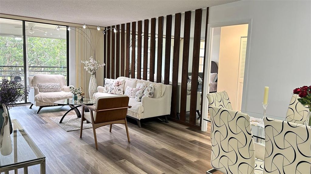 1200 Saint Charles Place 209, Pembroke Pines, FL 33026