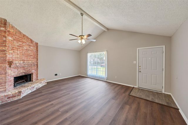 1022 Sierra Shadows Drive, Katy, TX 77450