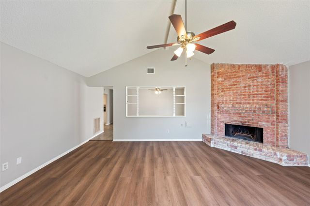 1022 Sierra Shadows Drive, Katy, TX 77450