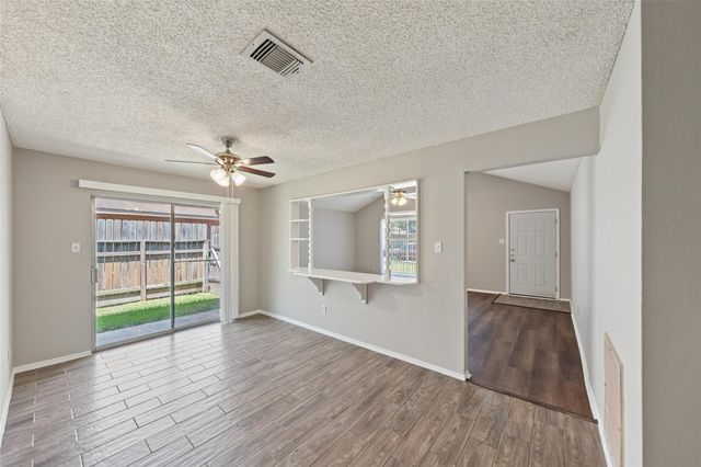 1022 Sierra Shadows Drive, Katy, TX 77450