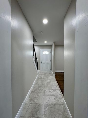 424 Caldwell Drive, Elsmere, KY 41018