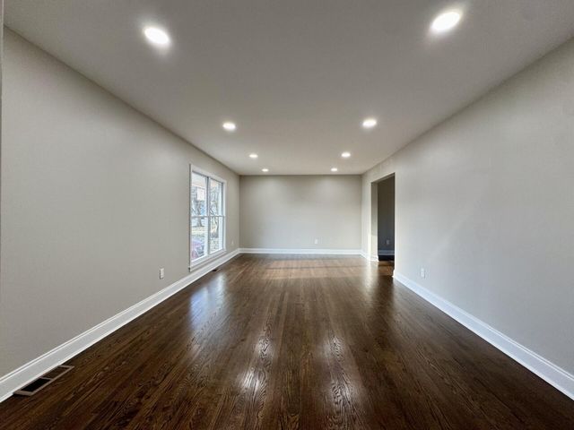 424 Caldwell Drive, Elsmere, KY 41018