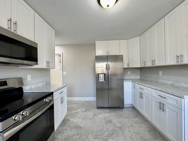 424 Caldwell Drive, Elsmere, KY 41018