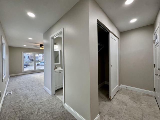 424 Caldwell Drive, Elsmere, KY 41018