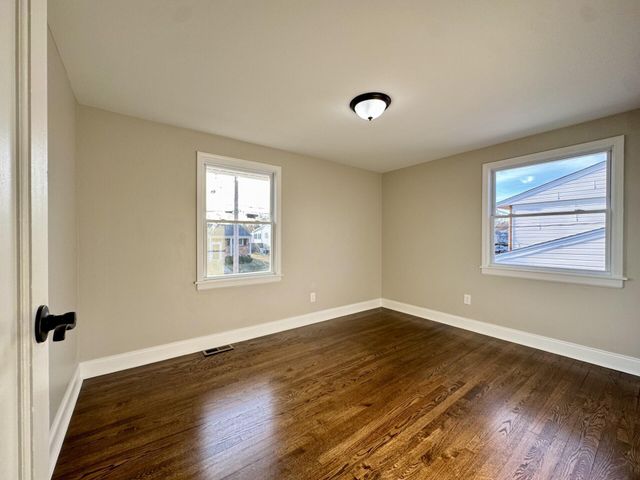 424 Caldwell Drive, Elsmere, KY 41018