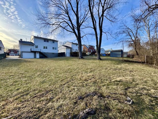 424 Caldwell Drive, Elsmere, KY 41018
