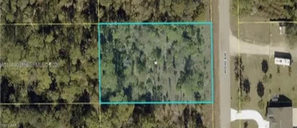 715 Moore AVE, LEHIGH ACRES, FL 33972 — exterior