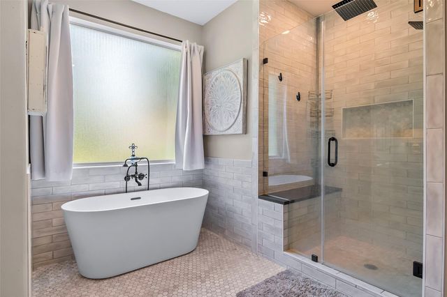 114 Leah Drive, Montgomery, TX 77316