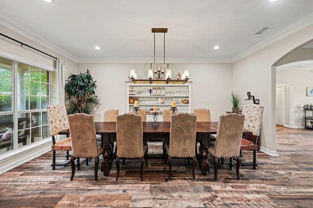 114 Leah Drive, Montgomery, TX 77316