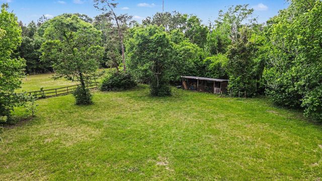 114 Leah Drive, Montgomery, TX 77316