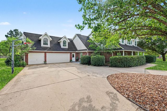 114 Leah Drive, Montgomery, TX 77316