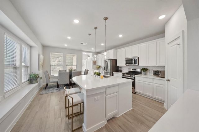 169 Emory Birch Drive, Montgomery, TX 77316