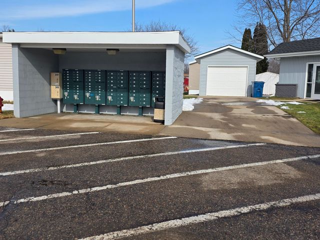 4450 Oakland Drive, Allendale Twp, MI 49401