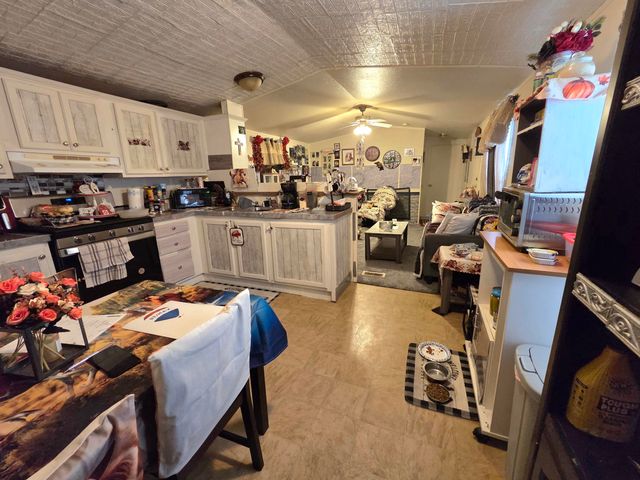 4450 Oakland Drive, Allendale Twp, MI 49401