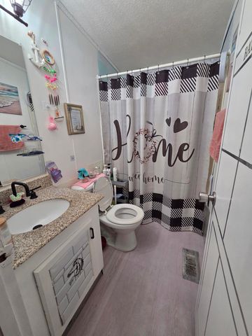 4450 Oakland Drive, Allendale Twp, MI 49401