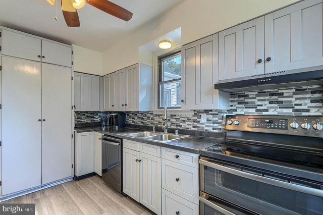 15 MOUNTAIN RD, Fallston, MD 21047