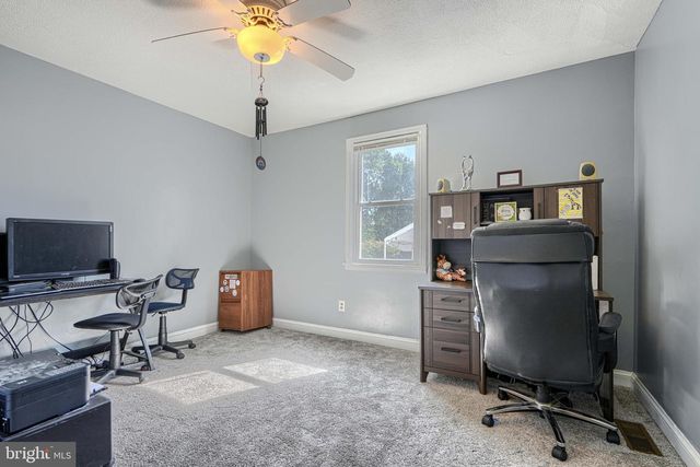 15 MOUNTAIN RD, Fallston, MD 21047