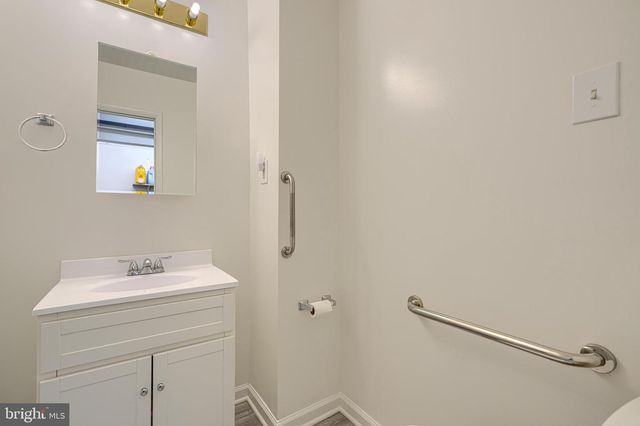 15 MOUNTAIN RD, Fallston, MD 21047