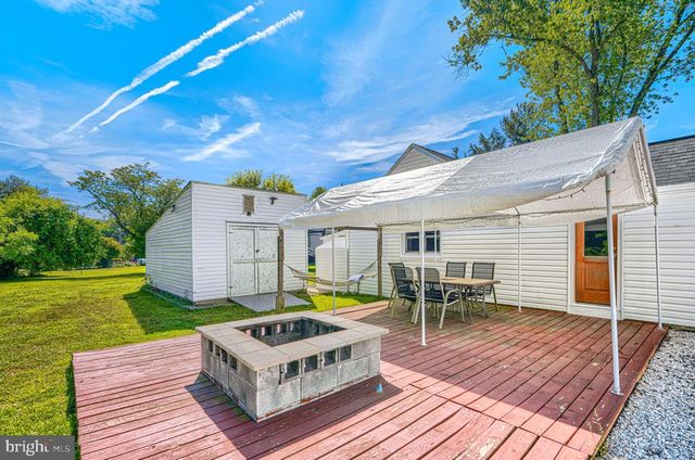 15 MOUNTAIN RD, Fallston, MD 21047