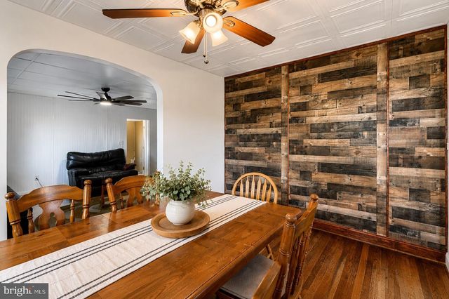 15 MOUNTAIN RD, Fallston, MD 21047