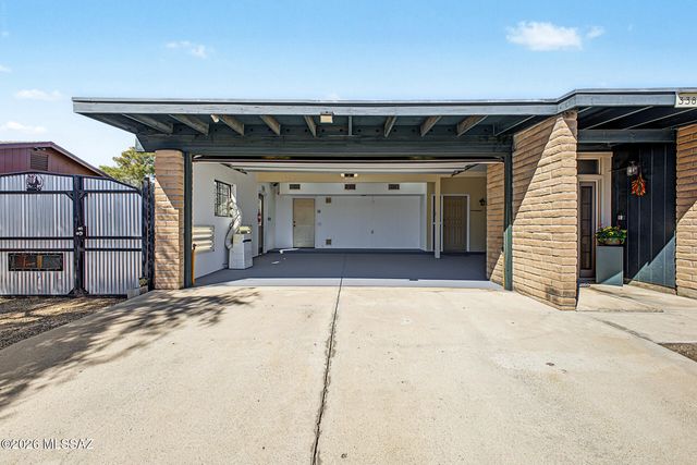 3380 W Blacksill Drive, Tucson, AZ 85741