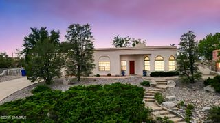 2328 Cheyenne Drive, Las Cruces, NM 88011
