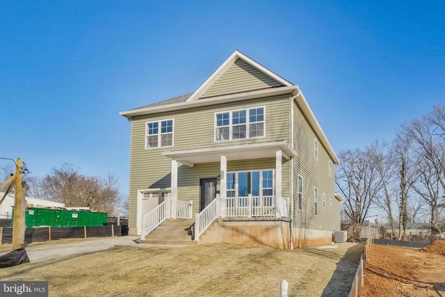 9208 4TH ST, Lanham, MD 20706
