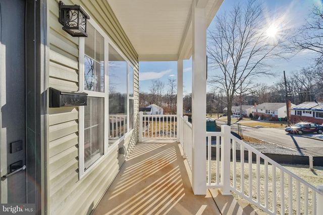 9208 4TH ST, Lanham, MD 20706