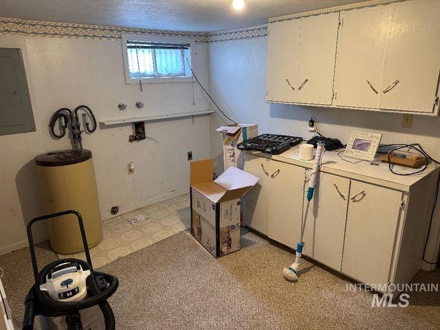 221 W Main St, Burley, ID 83318